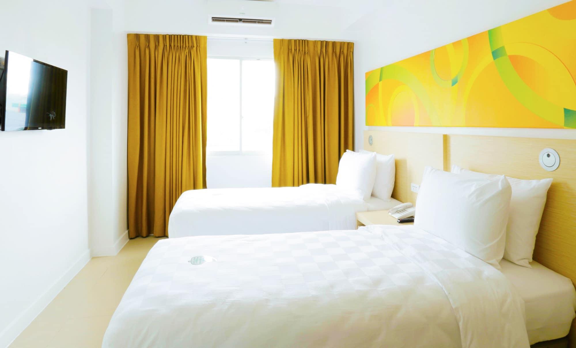 קואזון סיטי Go Hotels Timog מראה חיצוני תמונה